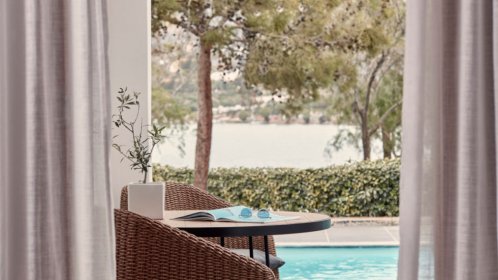  Minos Beach - Art hotel superior - seafront bungalow with  private pool 