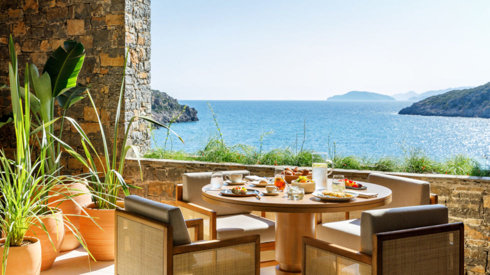Daios Cove - Ocean Restaurant Breakfast