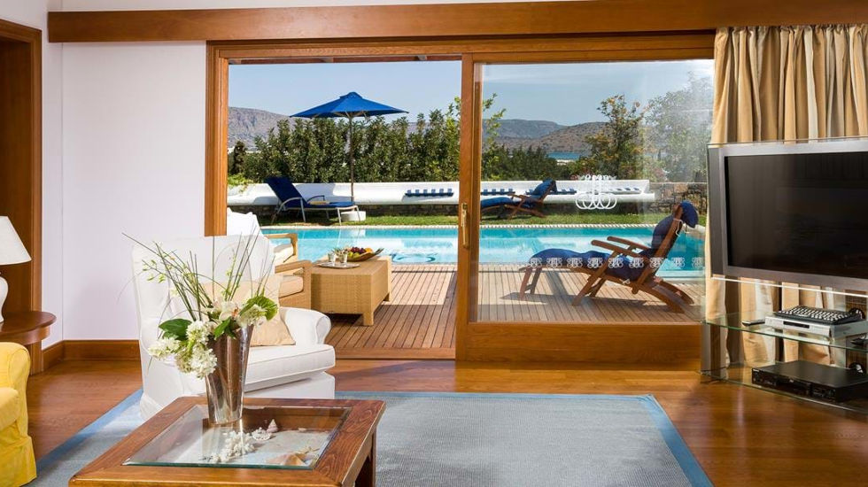 Elounda Beach - Family villa sea view private heated pool 