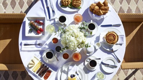  Grand Resort Lagonissi - Breakfast table 